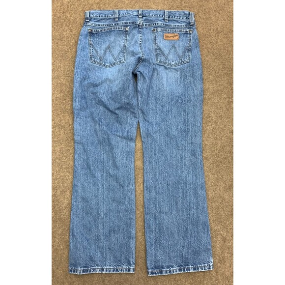 Wrangler Jeans Mens 35x30 Retro Slim Bootcut Western Cotton Workwear Denim - Picture 3 of 10